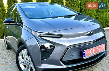 Хэтчбек Chevrolet Bolt EV 2022 в 