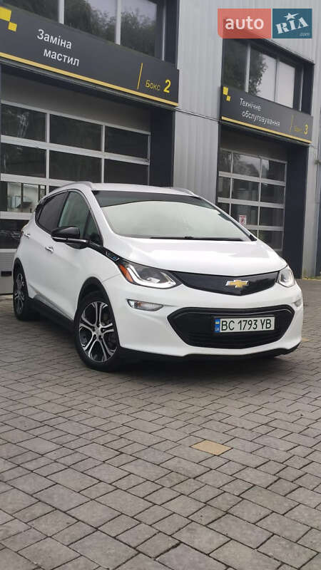 Хэтчбек Chevrolet Bolt EV 2018 в Дрогобыче