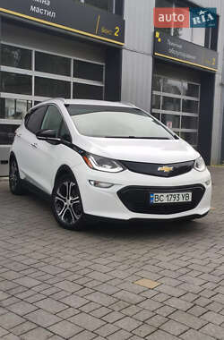 Хэтчбек Chevrolet Bolt EV 2018 в 