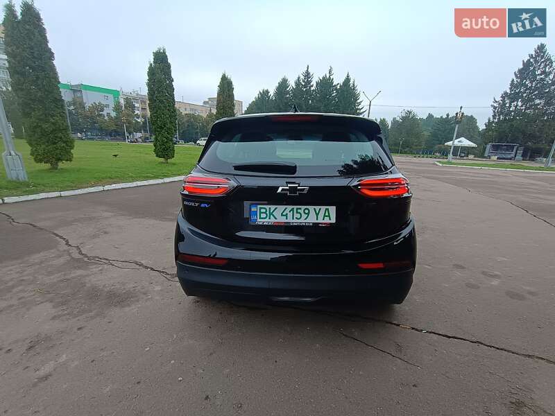 Хэтчбек Chevrolet Bolt EV 2023 в Ровно