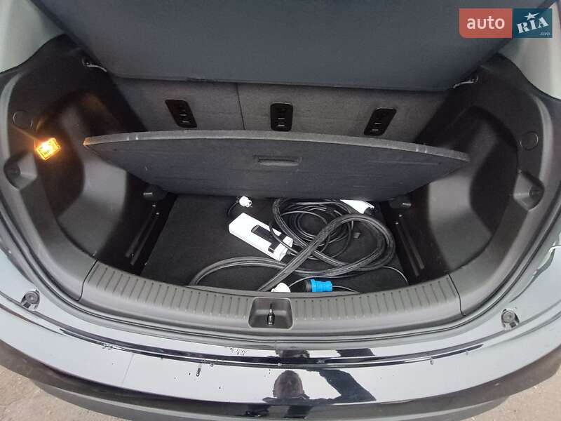 Хэтчбек Chevrolet Bolt EV 2023 в Ровно