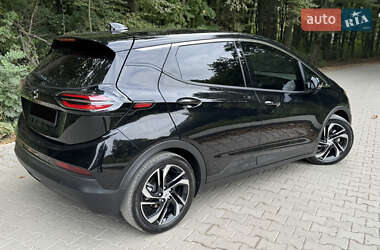 Хэтчбек Chevrolet Bolt EV 2023 в 