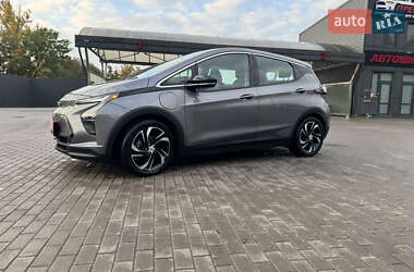 Хэтчбек Chevrolet Bolt EV 2022 в 