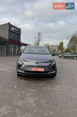 Хэтчбек Chevrolet Bolt EV 2022 в 