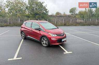 Хэтчбек Chevrolet Bolt EV 2020 в 