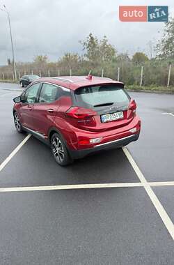 Хэтчбек Chevrolet Bolt EV 2020 в 