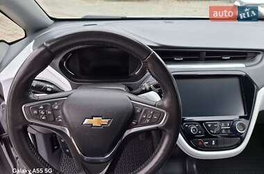 Хэтчбек Chevrolet Bolt EV 2021 в 