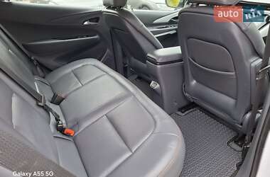 Хэтчбек Chevrolet Bolt EV 2021 в 