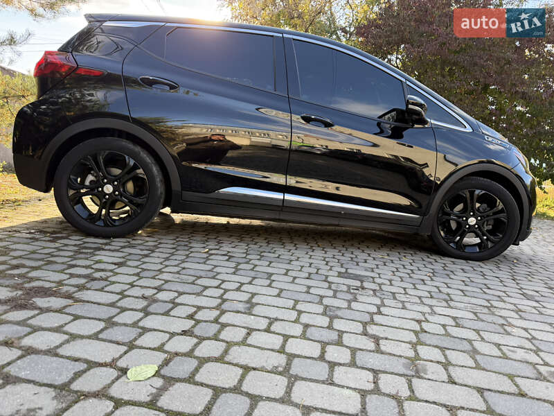 Хэтчбек Chevrolet Bolt EV 2018 в Тернополе