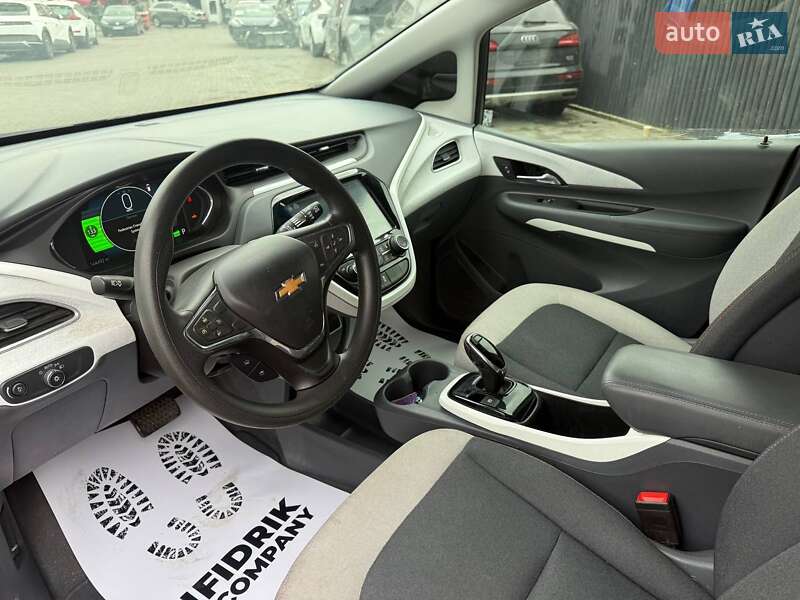 Хэтчбек Chevrolet Bolt EV 2020 в Луцке