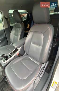 Хэтчбек Chevrolet Bolt EV 2020 в 