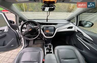 Хэтчбек Chevrolet Bolt EV 2020 в 
