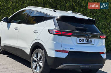 Хэтчбек Chevrolet Bolt EV 2022 в 