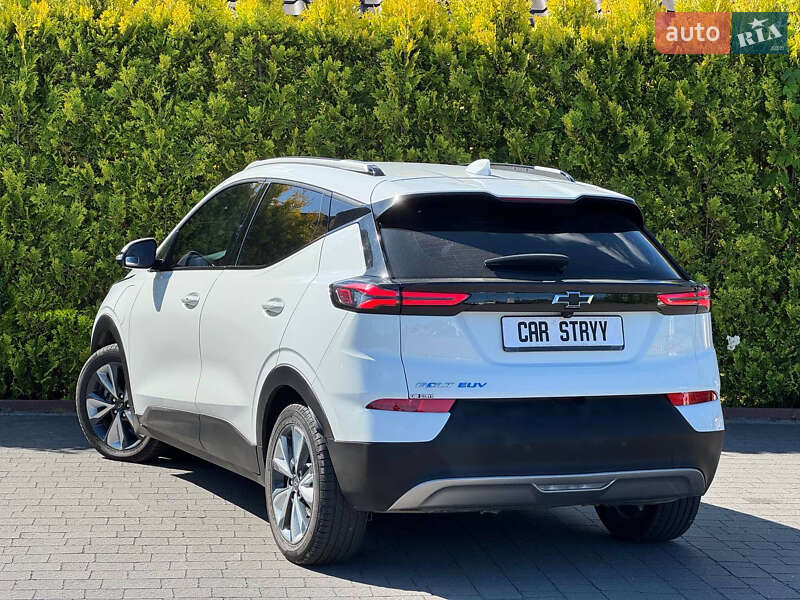 Хэтчбек Chevrolet Bolt EV 2022 в Стрые