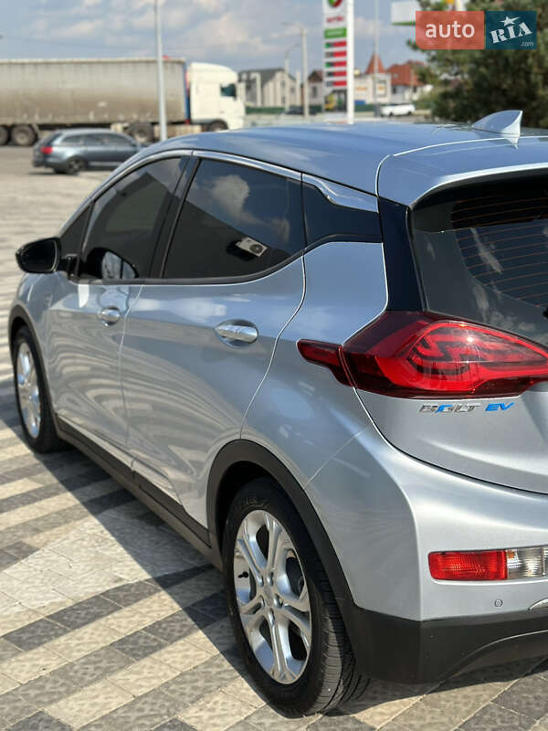 Хетчбек Chevrolet Bolt EV 2017 в Львові