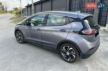 Хетчбек Chevrolet Bolt EV 2023 в  фото 9 Хетчбек Chevrolet Bolt EV 2023 в