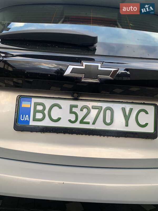 Хэтчбек Chevrolet Bolt EV 2023 в Золочеве фото 8 Хэтчбек Chevrolet Bolt EV 2023 в Золочеве