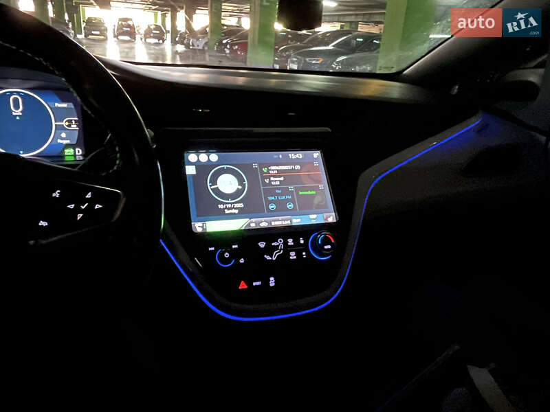 Хетчбек Chevrolet Bolt EV 2017 в Яворові фото 26 Хетчбек Chevrolet Bolt EV 2017 в Яворові