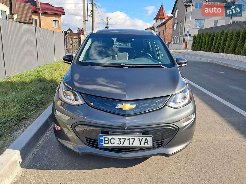 Хэтчбек Chevrolet Bolt EV 2017 в Львове фото 8 Хэтчбек Chevrolet Bolt EV 2017 в Львове