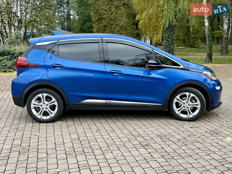 Хетчбек Chevrolet Bolt EV 2017 в Вінниці фото 4 Хетчбек Chevrolet Bolt EV 2017 в Вінниці