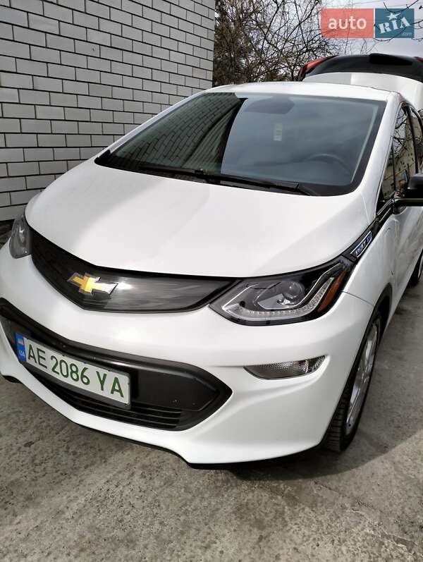 Хэтчбек Chevrolet Bolt EV 2018 в Днепре фото Хэтчбек Chevrolet Bolt EV 2018 в Днепре