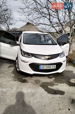 Хетчбек Chevrolet Bolt EV 2018 в  фото 11 Хетчбек Chevrolet Bolt EV 2018 в