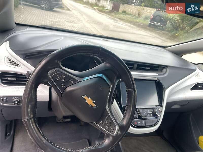 Хэтчбек Chevrolet Bolt EV 2018 в Броварах фото 4 Хэтчбек Chevrolet Bolt EV 2018 в Броварах