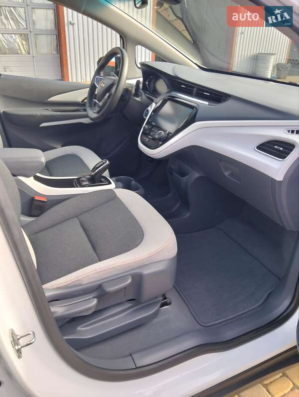 Хетчбек Chevrolet Bolt EV 2016 в Костопілі