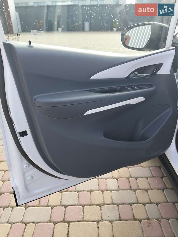 Хетчбек Chevrolet Bolt EV 2016 в Костопілі