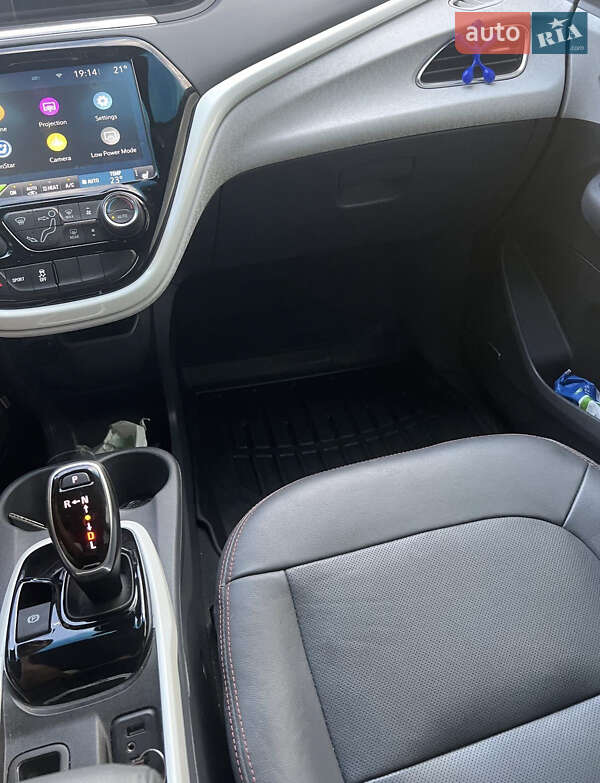 Хетчбек Chevrolet Bolt EV 2020 в Запоріжжі