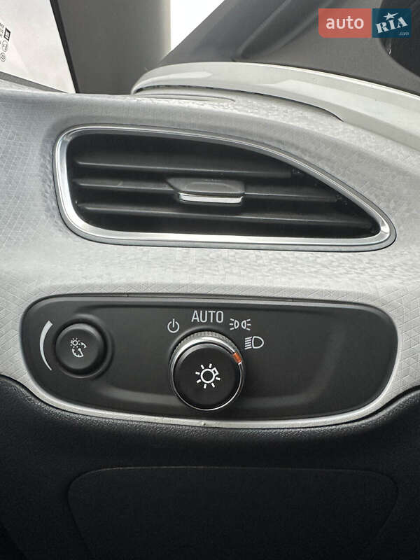 Хетчбек Chevrolet Bolt EV 2018 в Білогородці фото 32 Хетчбек Chevrolet Bolt EV 2018 в Білогородці