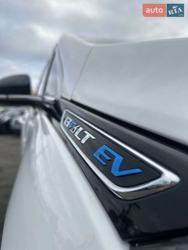 Хетчбек Chevrolet Bolt EV 2018 в Білогородці фото 40 Хетчбек Chevrolet Bolt EV 2018 в Білогородці