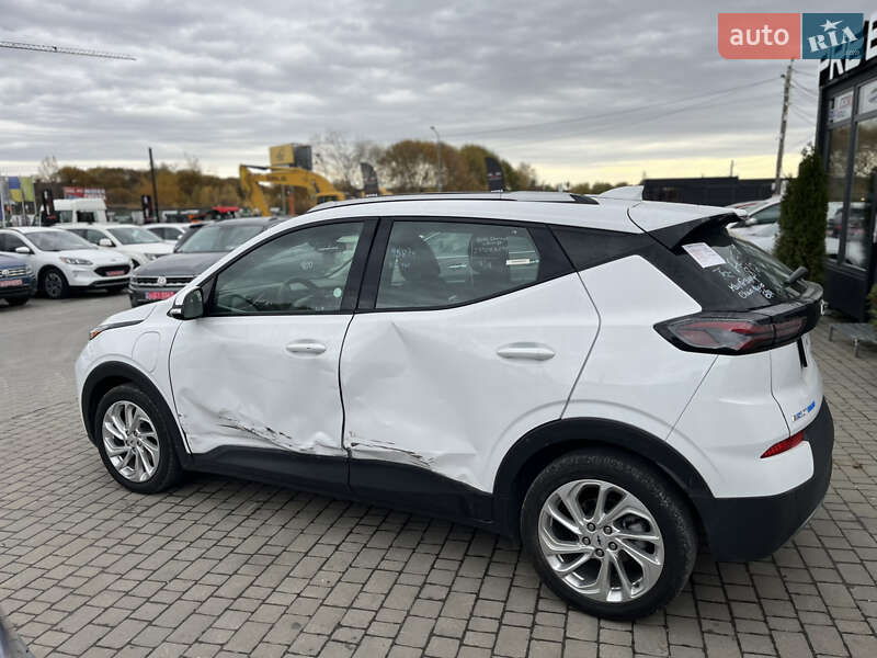 Хэтчбек Chevrolet Bolt EV 2023 в Львове