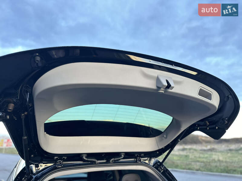 Хэтчбек Chevrolet Bolt EV 2023 в Виннице фото 42 Хэтчбек Chevrolet Bolt EV 2023 в Виннице