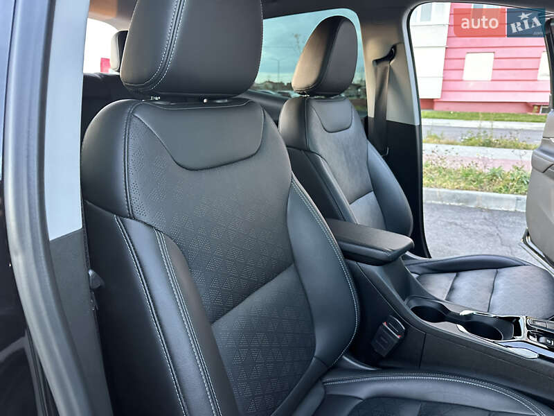 Хэтчбек Chevrolet Bolt EV 2023 в Виннице фото 81 Хэтчбек Chevrolet Bolt EV 2023 в Виннице