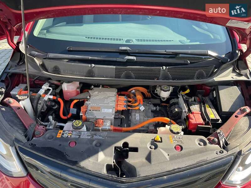 Хэтчбек Chevrolet Bolt EV 2021 в Львове фото 36 Хэтчбек Chevrolet Bolt EV 2021 в Львове