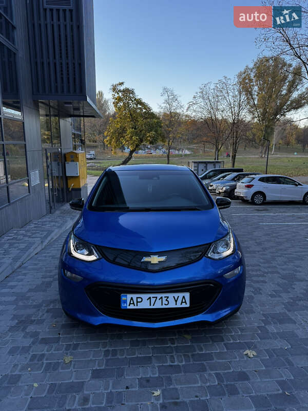 Хэтчбек Chevrolet Bolt EV 2018 в Запорожье фото 3 Хэтчбек Chevrolet Bolt EV 2018 в Запорожье