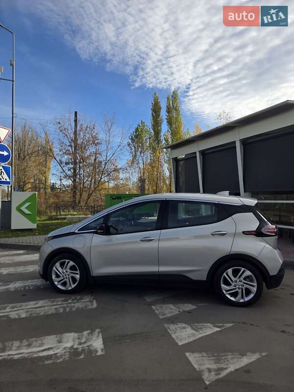 Хэтчбек Chevrolet Bolt EV 2023 в Виннице фото 12 Хэтчбек Chevrolet Bolt EV 2023 в Виннице