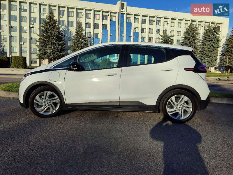 Хэтчбек Chevrolet Bolt EV 2023 в Ровно фото 7 Хэтчбек Chevrolet Bolt EV 2023 в Ровно