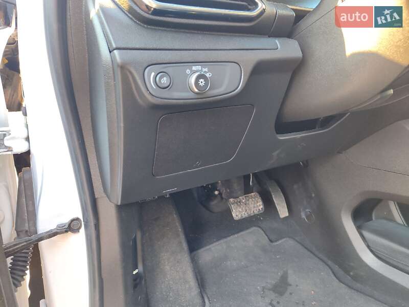 Хэтчбек Chevrolet Bolt EV 2023 в Ровно фото 17 Хэтчбек Chevrolet Bolt EV 2023 в Ровно