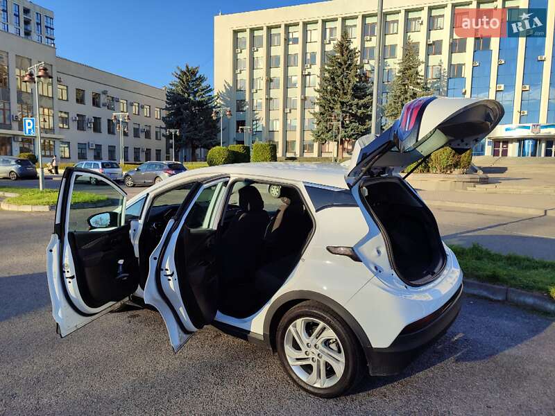Хэтчбек Chevrolet Bolt EV 2023 в Ровно фото 29 Хэтчбек Chevrolet Bolt EV 2023 в Ровно