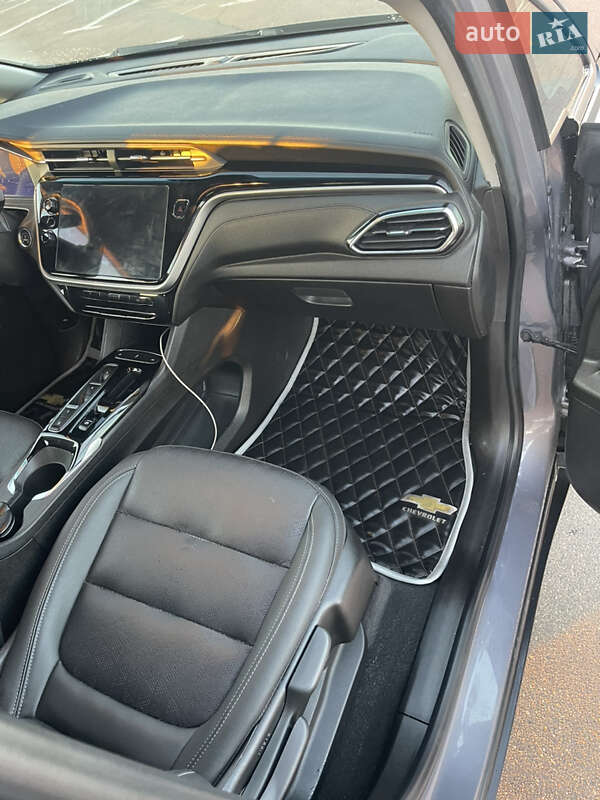 Хэтчбек Chevrolet Bolt EV 2023 в Одессе