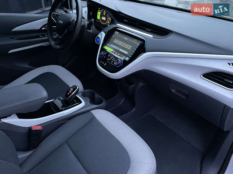 Хэтчбек Chevrolet Bolt EV 2021 в Львове фото 25 Хэтчбек Chevrolet Bolt EV 2021 в Львове