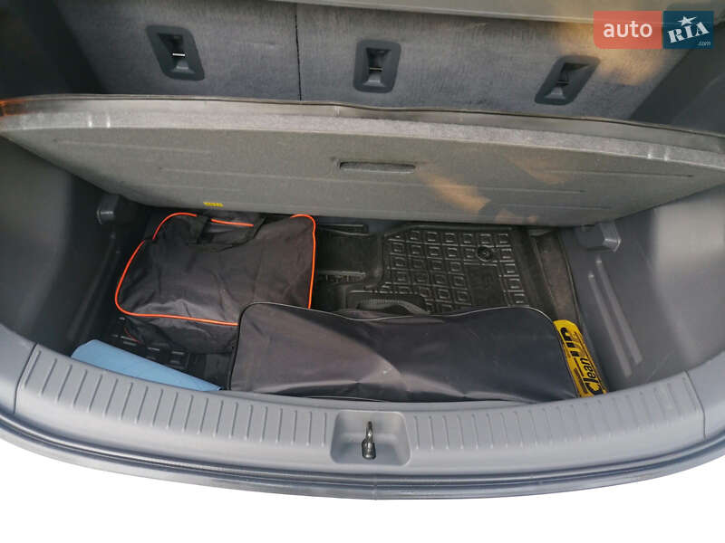 Хетчбек Chevrolet Bolt EV 2020 в Києві