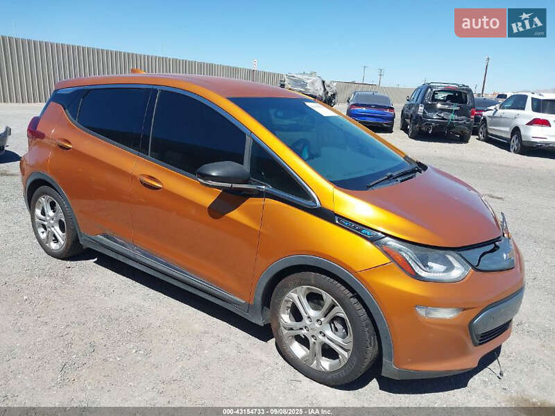 Хэтчбек Chevrolet Bolt EV 2017 в Хмельницком