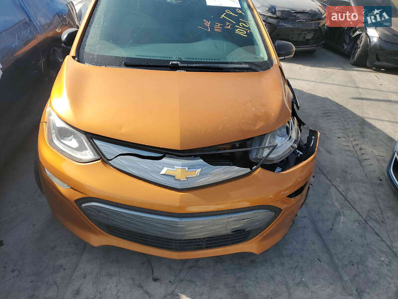 Хэтчбек Chevrolet Bolt EV 2017 в Хмельницком