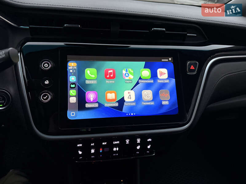 Хэтчбек Chevrolet Bolt EV 2023 в Киеве фото 14 Хэтчбек Chevrolet Bolt EV 2023 в Киеве