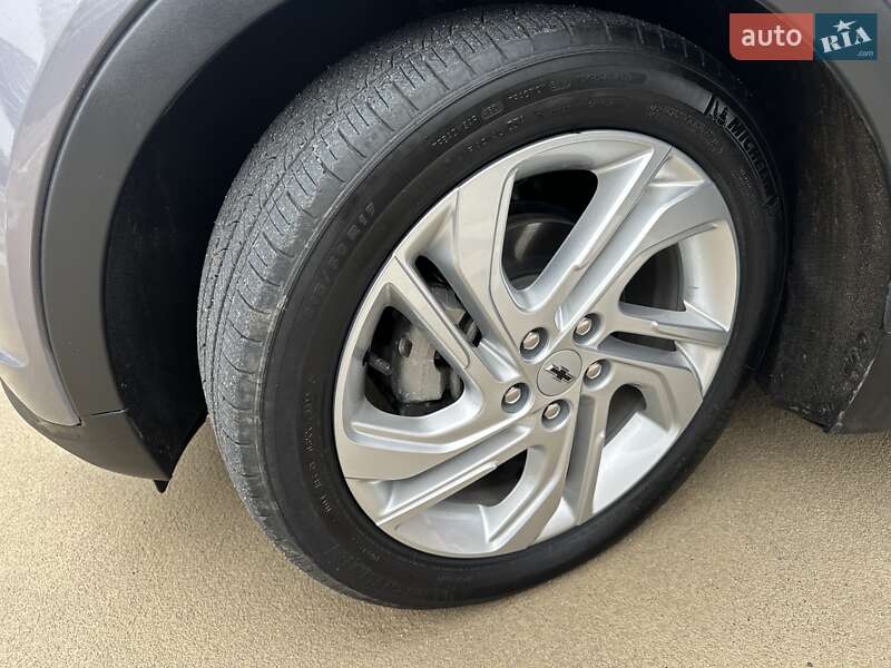 Хэтчбек Chevrolet Bolt EV 2022 в Киеве фото 30 Хэтчбек Chevrolet Bolt EV 2022 в Киеве