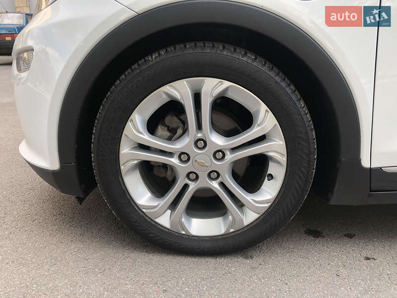 Хетчбек Chevrolet Bolt EV 2017 в Харкові