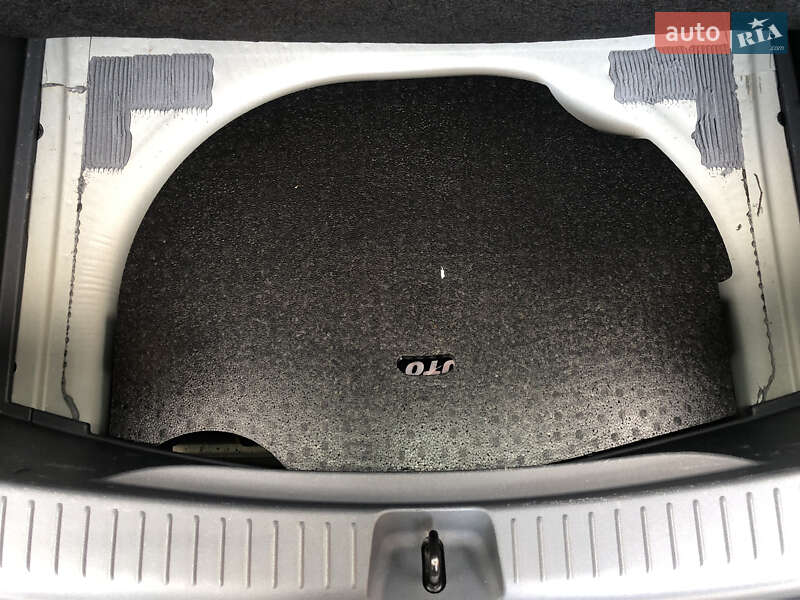 Хетчбек Chevrolet Bolt EV 2017 в Харкові